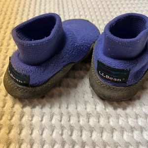 LL Bean Infant Slipper Booties 2.5